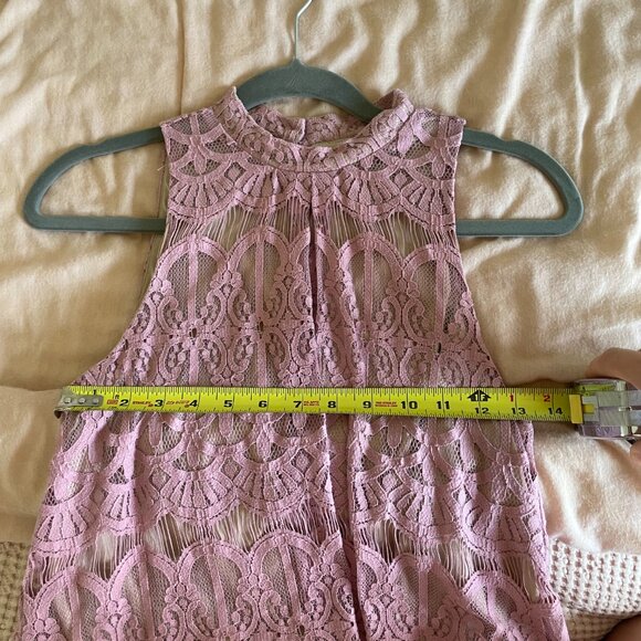 Love, Fire Mock Neck Mauve Lace Tank Top Womens/Juniors Size S - Picture 4 of 11